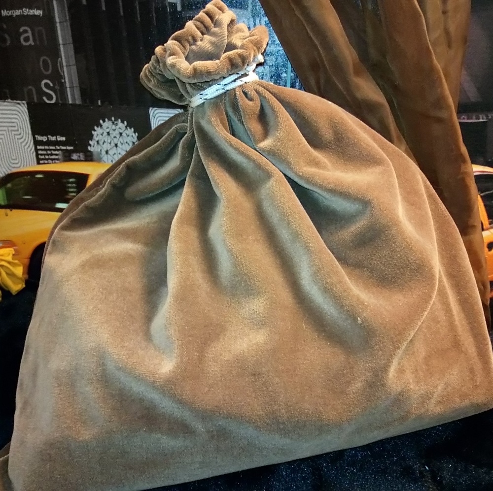 Handbag cover.. - Picture 3 of 7